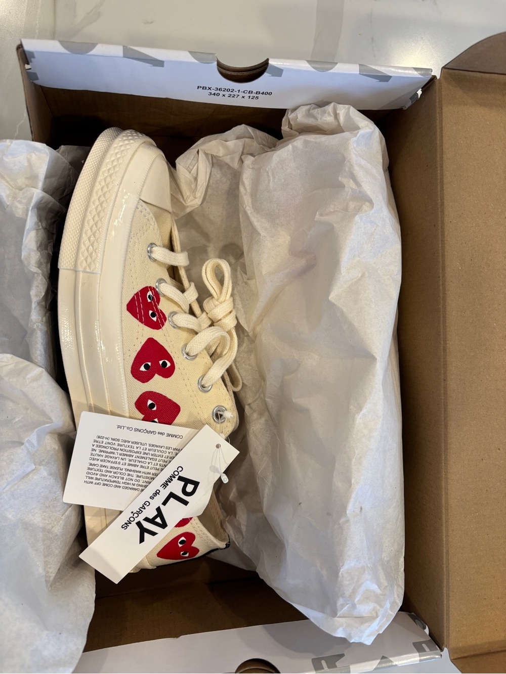Commes des Garçons Play x Converse Chuck70 Low Multi Hearts